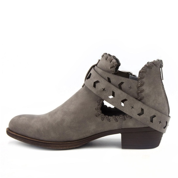 Rampage Ankle Boots - Picture 2 of 4